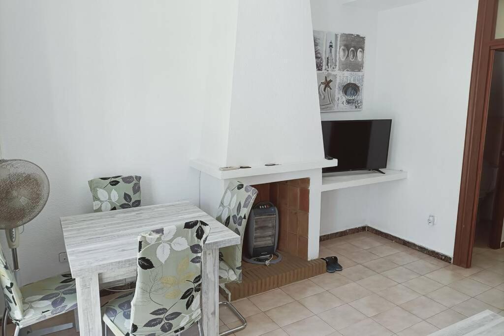 2 Bedroom Townhouse In Beautiful Gated Complex Benidorm Esterno foto