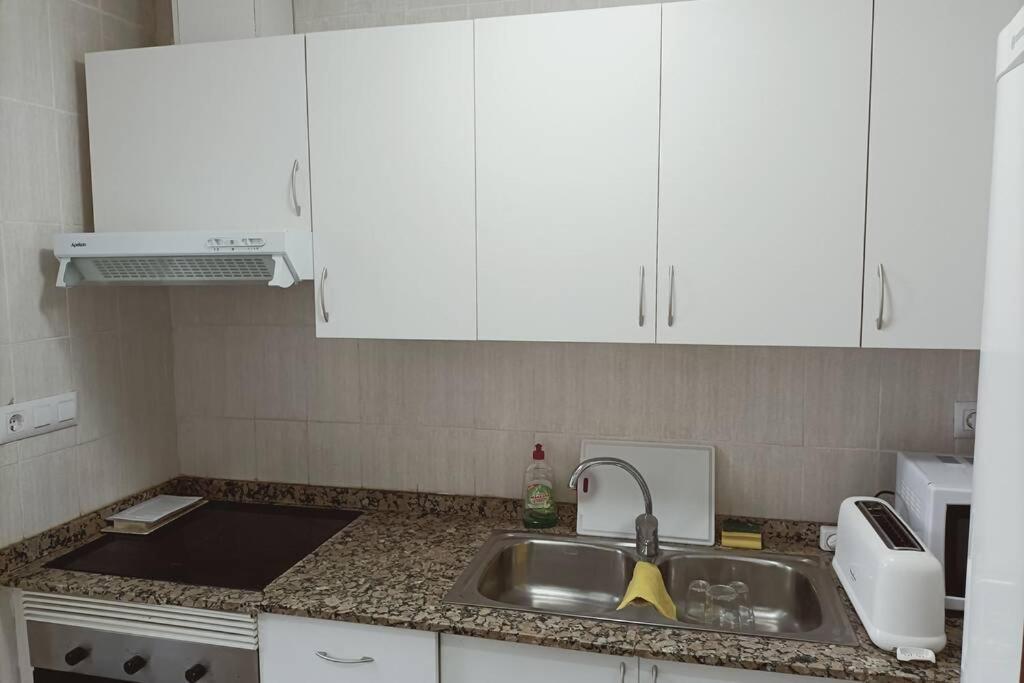 2 Bedroom Townhouse In Beautiful Gated Complex Benidorm Esterno foto